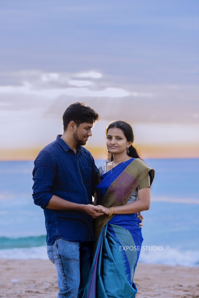 Beach pre wedding photoshoot in Chennai