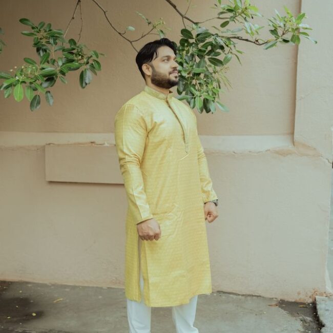 Groom Pose Ideas in Kurta