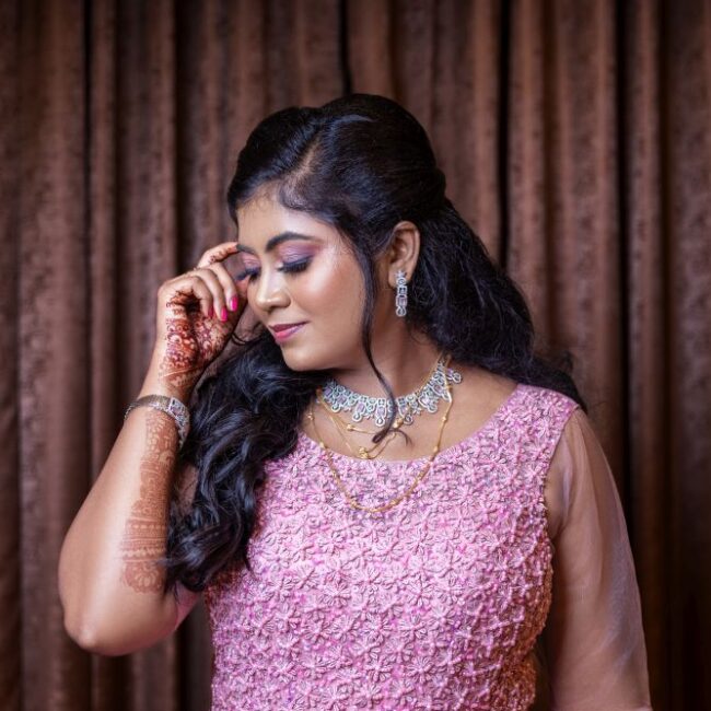 Reception Bride Poses