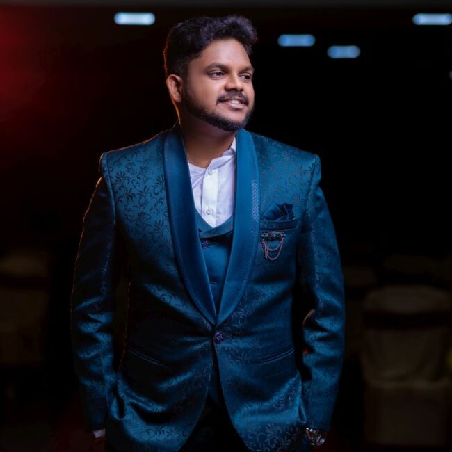 Reception groom look